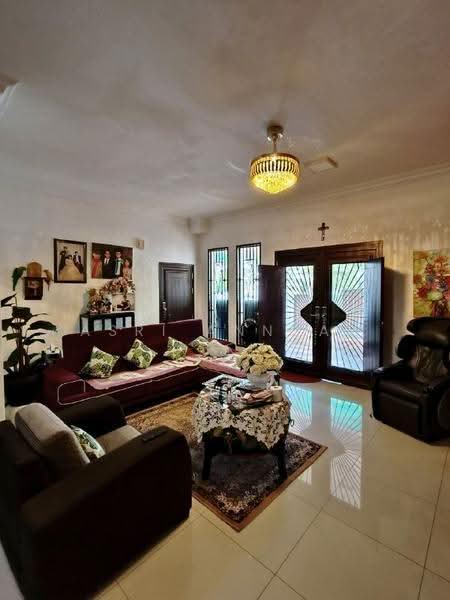 Terraced House for Sale in Sungai Buloh (Selangor) - Asri Annuar - Living Room - PropertyGuru.com.my