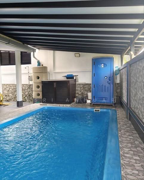 Terraced House for Sale in Sungai Buloh (Selangor) - Asri Annuar - Pool - PropertyGuru.com.my