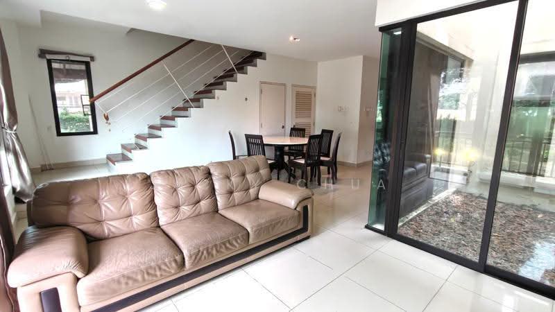 Rumah Teres 2-Tingkat untuk Disewa di Leisure Farm (Gelang Patah) - Jacky Chua - Living Room - PropertyGuru.com.my