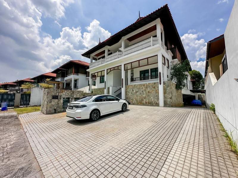 Bungalow House for Sale in Bukit Jelutong (Shah Alam) - Farid Fahmi - Exterior - PropertyGuru.com.my