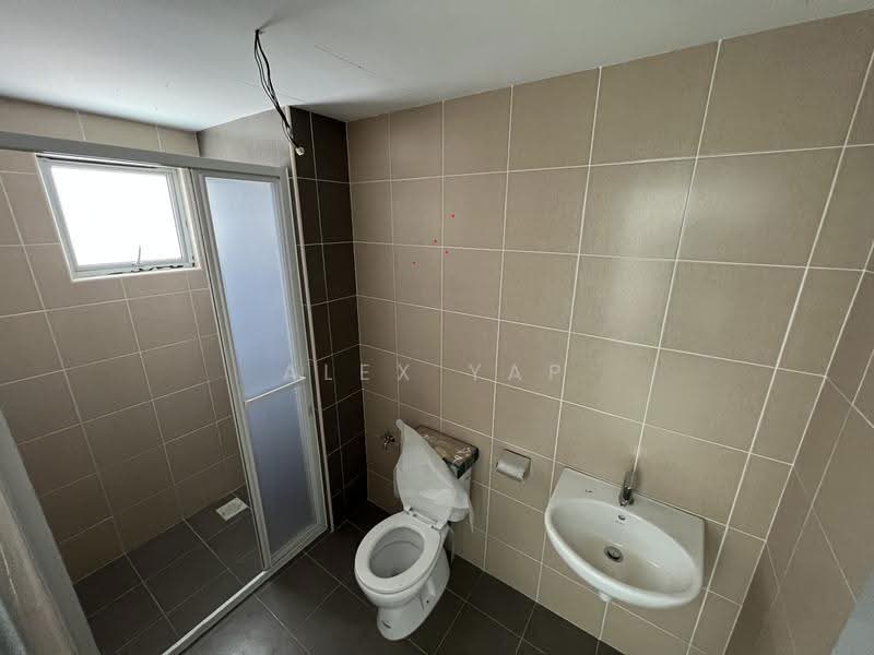Service Residence for Sale at Serviced Residence @ Razak City Residences (RC Residences) - Alex Yap - Bathroom - PropertyGuru.com.my