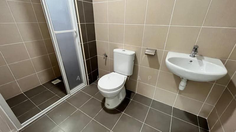 Service Residence for Sale at Serviced Residence @ Razak City Residences (RC Residences) - Alex Yap - Bathroom - PropertyGuru.com.my