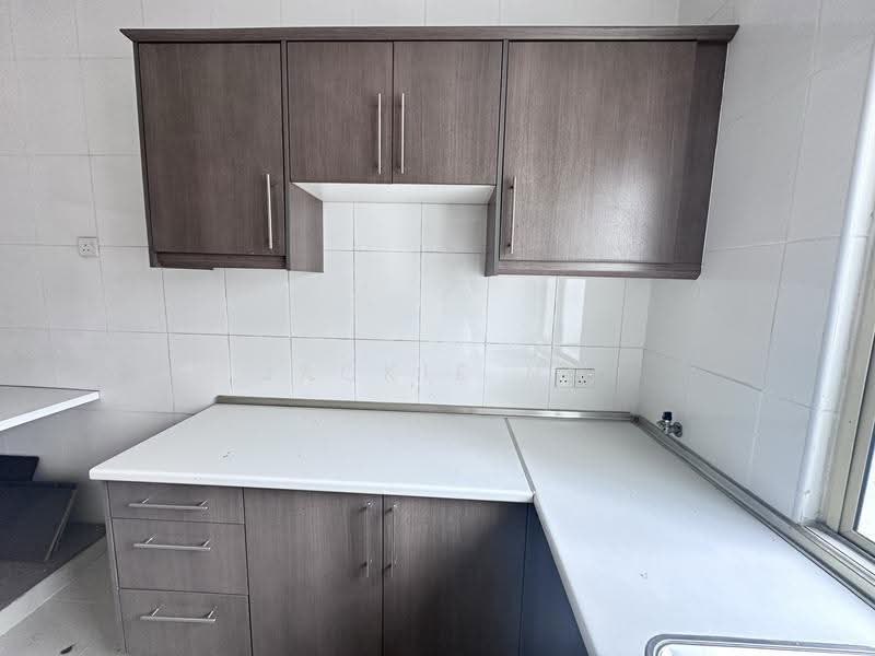 Kondominium untuk Dijual di East Lake Residence - Jackie Ng - Kitchen - PropertyGuru.com.my