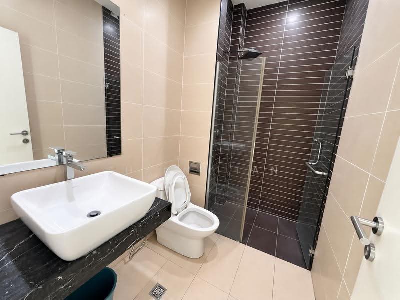 Rumah Berkembar untuk Dijual di Bukit Suria (Cheras) - Shanny Tan - Bathroom - PropertyGuru.com.my