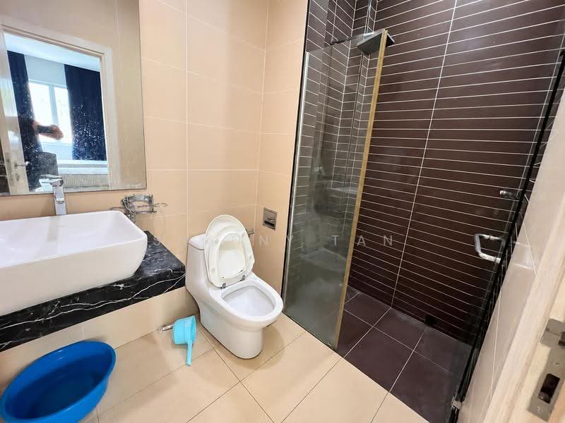 Rumah Berkembar untuk Dijual di Bukit Suria (Cheras) - Shanny Tan - Bathroom - PropertyGuru.com.my