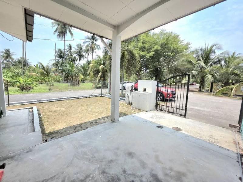 Rumah Teres 1-Tingkat untuk Dijual di Taman Medan Jaya (Telok Panglima Garang) - Mohd Nazri Roslan - PropertyGuru.com.my