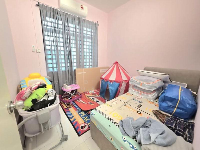 Rumah Teres 1-Tingkat untuk Dijual di Taman Medan Jaya (Telok Panglima Garang) - Mohd Nazri Roslan - PropertyGuru.com.my