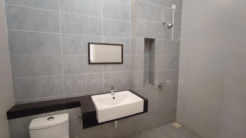 2-storey Terraced House for Sale in Eco Majestic (Semenyih) - TOMMY CHIENG - Bathroom - PropertyGuru.com.my