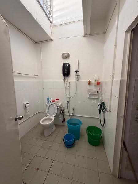 Semi-Detached House for Sale in Sungai Ara (Penang) - Jean Lim - Bathroom - PropertyGuru.com.my