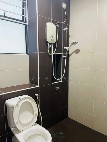 Pangsapuri untuk Disewa di The Twin Residences - Sam Yap - Bathroom - PropertyGuru.com.my