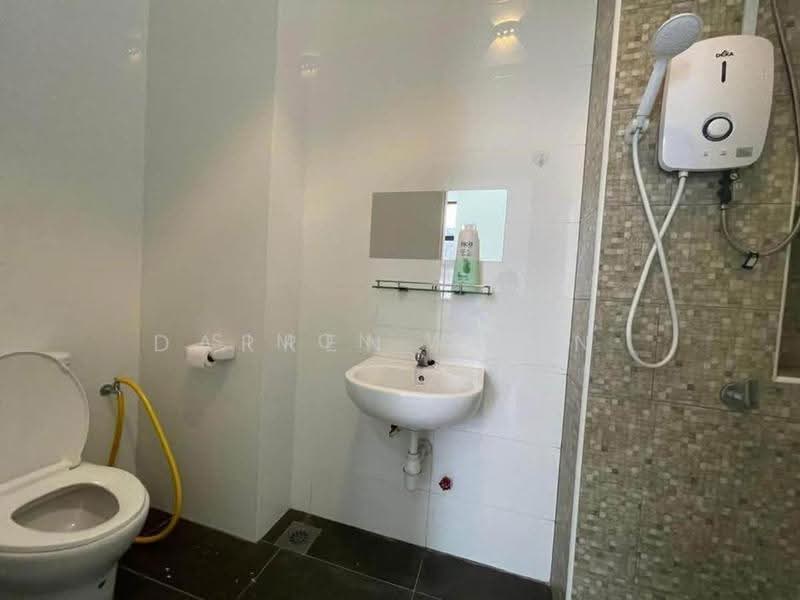 2-storey Terraced House for Sale in Bukit Indah (Iskandar Puteri (Nusajaya)) - Simon Wang - Bathroom - PropertyGuru.com.my