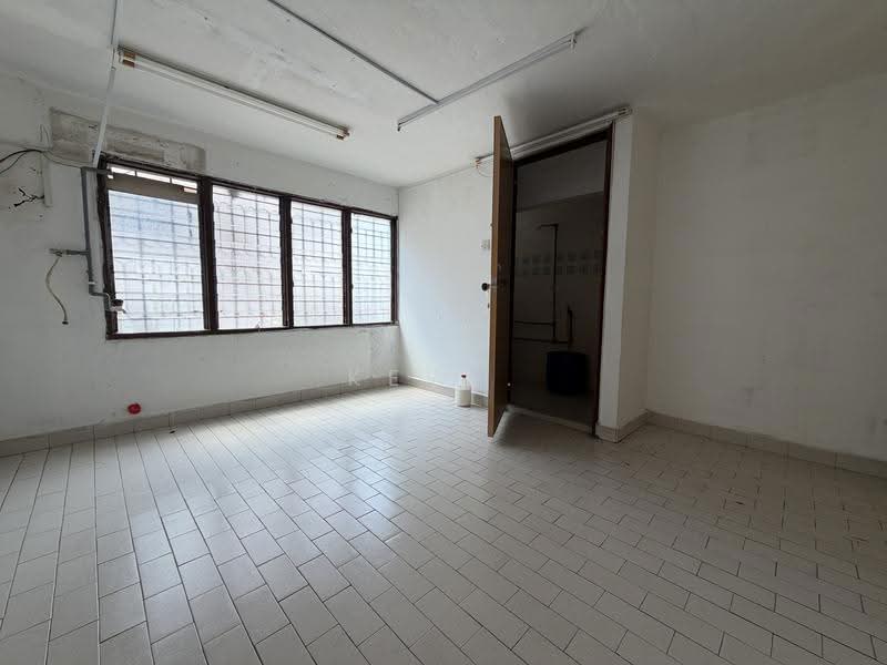 Rumah Teres 2-Tingkat untuk Dijual di Taman Taynton View (Cheras) - Kew . - PropertyGuru.com.my