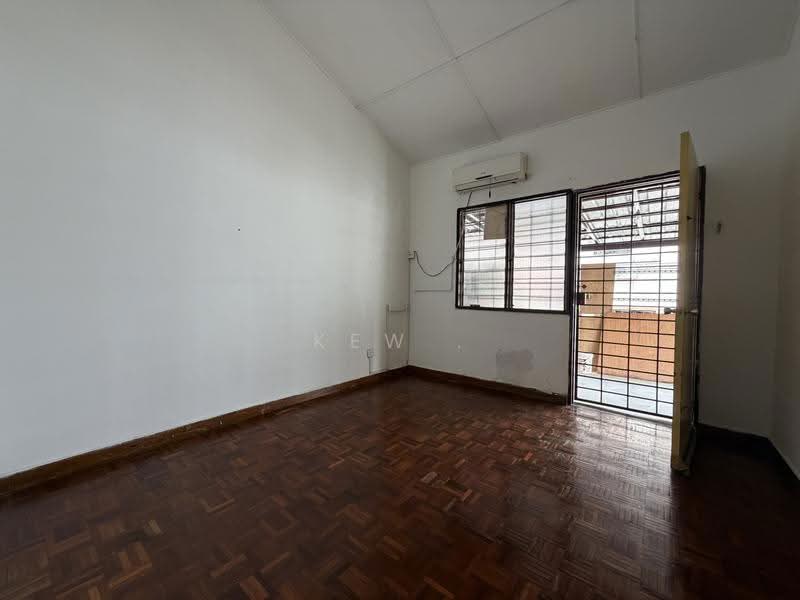 Rumah Teres 2-Tingkat untuk Dijual di Taman Taynton View (Cheras) - Kew . - PropertyGuru.com.my