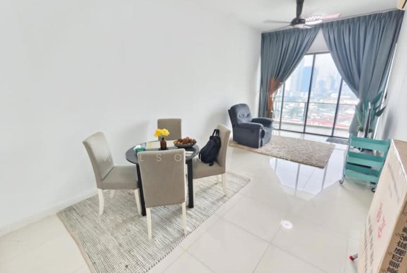 Kediaman Servis untuk Disewa di Setia SKY Residences - Wilson Chin - Living Room - PropertyGuru.com.my