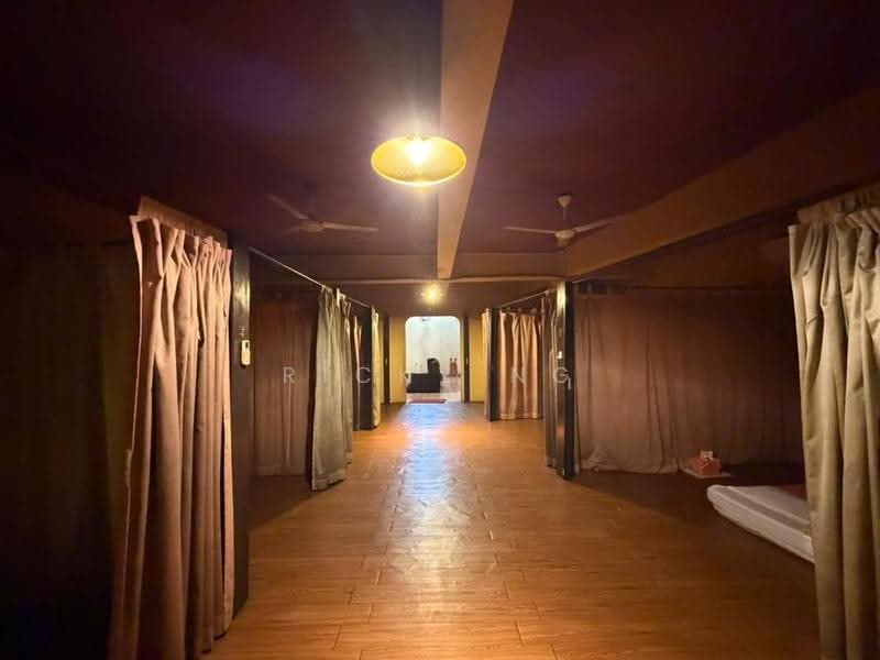Shop for Sale in Taman Maluri (Cheras) - Ricky Ng - Corridor - PropertyGuru.com.my