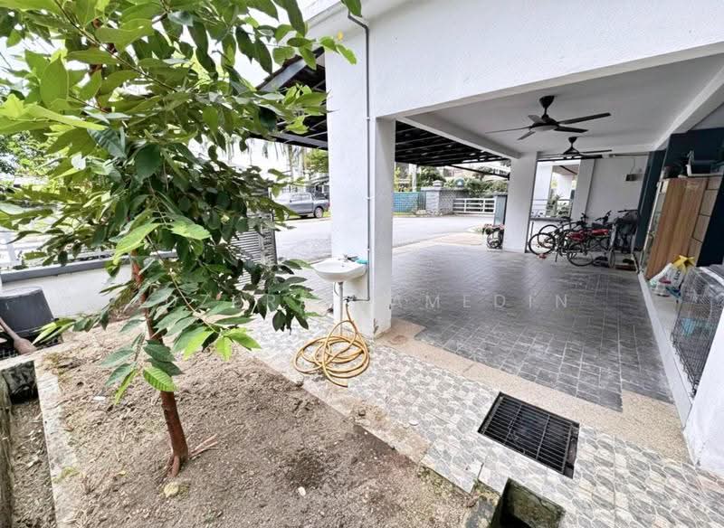 Rumah Berkembar untuk Dijual di Saujana Villa (Kajang) - Adzura Zamedin - Exterior - PropertyGuru.com.my