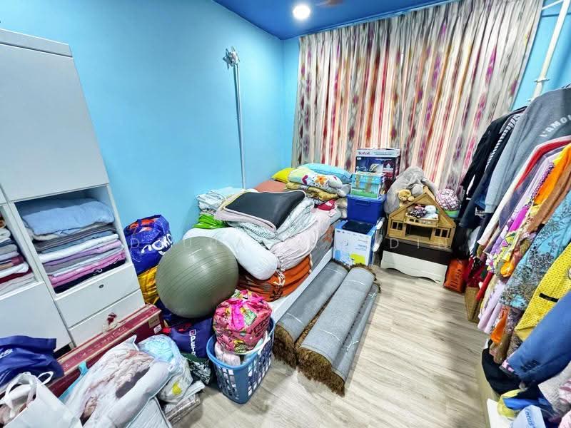 Rumah Berkembar untuk Dijual di Saujana Villa (Kajang) - Adzura Zamedin - Bedroom - PropertyGuru.com.my