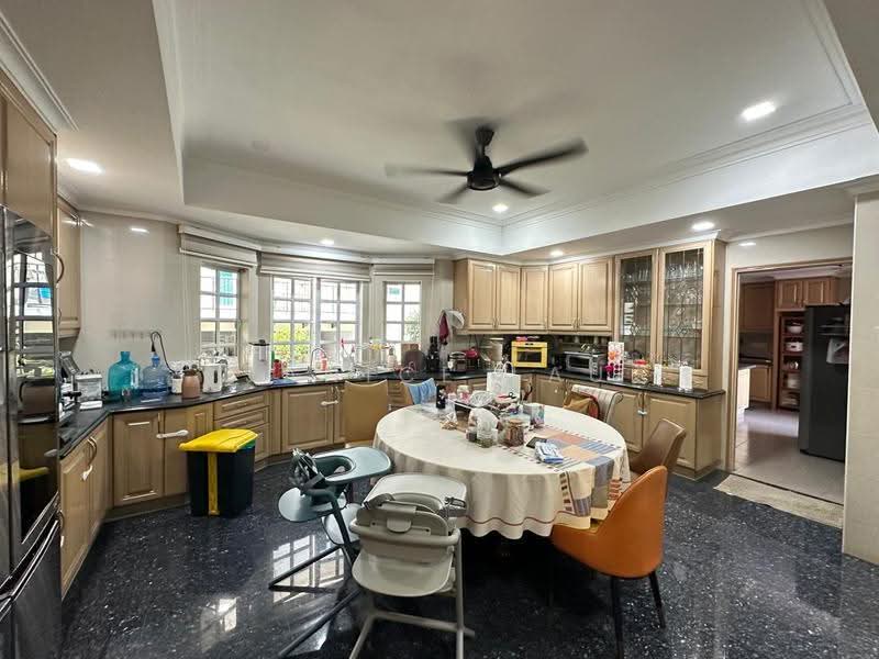 Bungalow House untuk Dijual di Country Heights (Kajang) - Janice Lau - Kitchen - PropertyGuru.com.my