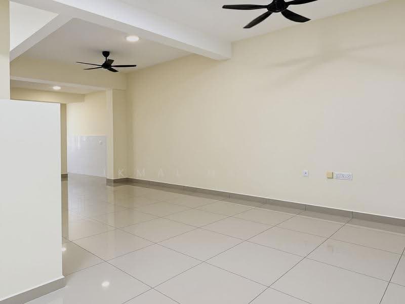 2-storey Terraced House for Sale in Sunsuria City (Dengkil) - Ikmal Hakim - Living Room - PropertyGuru.com.my