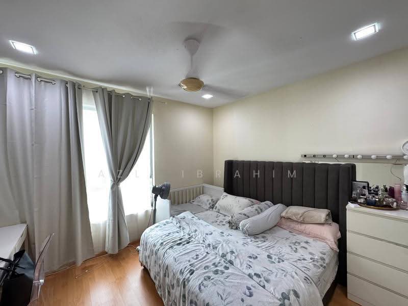 Kediaman Servis untuk Dijual di Amara - Azli Ibrahim - Bedroom - PropertyGuru.com.my