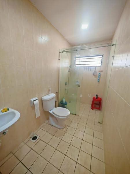 Rumah Teres 3-Tingkat untuk Dijual di Kipark Sri Utara (Batu) - Suki Tan - Bathroom - PropertyGuru.com.my