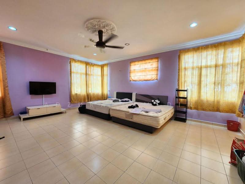 Rumah Berkembar untuk Dijual di Taman Kajang Impian (Kajang) - Adzura Zamedin - Bedroom - PropertyGuru.com.my