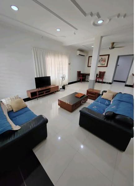 Rumah Berkembar untuk Disewa di Taman Maluri (Cheras) - Herman Chia - Living Room - PropertyGuru.com.my