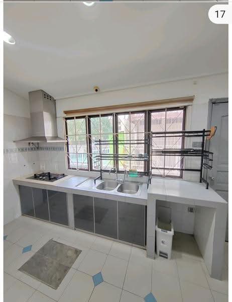 Rumah Berkembar untuk Disewa di Taman Maluri (Cheras) - Herman Chia - Kitchen - PropertyGuru.com.my