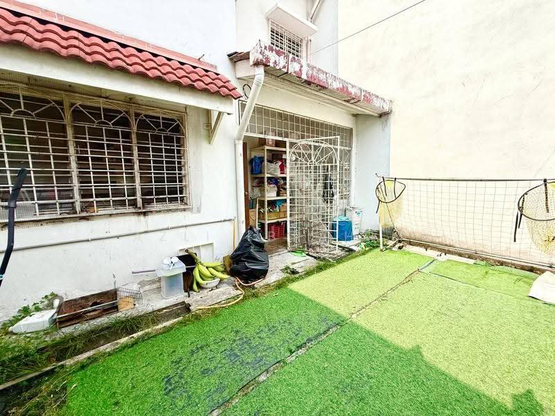 Rumah Teres 2-Tingkat untuk Dijual di Seksyen 7 (Bangi) - Azli Ibrahim - Exterior - PropertyGuru.com.my