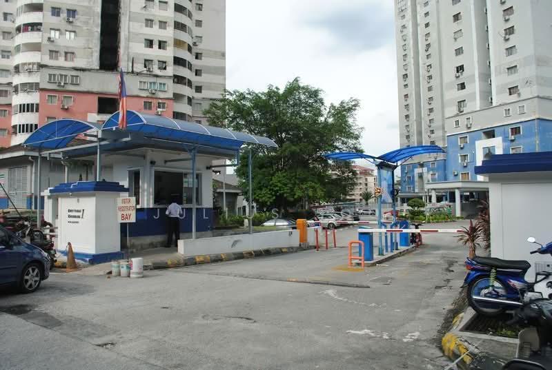 Kondominium untuk Dijual di Bukit Pandan Kondominium 1 - Julius Soo - Exterior - PropertyGuru.com.my
