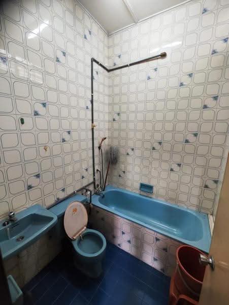 Rumah Teres untuk Dijual di Taman Desa Gombak (Setapak) - Ben Tan - Bathroom - PropertyGuru.com.my