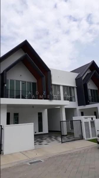 Rumah Berkembar untuk Dijual di Eco Forest (Semenyih) - Adzura Zamedin - Exterior - PropertyGuru.com.my