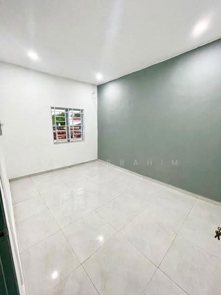 Rumah Teres 2-Tingkat untuk Dijual di Taman Murni (Cheras) - Azli Ibrahim - Interior - PropertyGuru.com.my