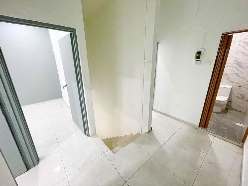 Rumah Teres 2-Tingkat untuk Dijual di Taman Murni (Cheras) - Azli Ibrahim - Interior - PropertyGuru.com.my