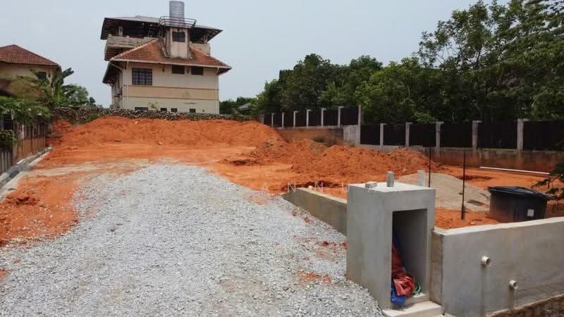 Residential Land for Sale in Kampung Dato Abu Bakar Baginda (Dengkil) - Asri Annuar - Exterior - PropertyGuru.com.my