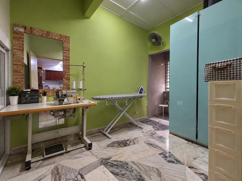 Rumah Teres 1.5-Tingkat untuk Dijual di Bandar Tun Hussein Onn (Cheras) - Michelle Siow - Interior - PropertyGuru.com.my