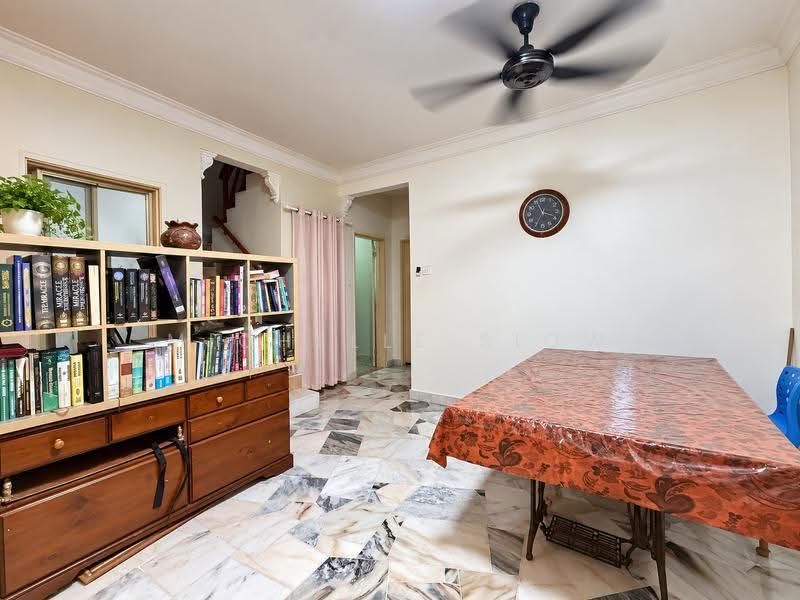 Rumah Teres 1.5-Tingkat untuk Dijual di Bandar Tun Hussein Onn (Cheras) - Michelle Siow - Living Room - PropertyGuru.com.my
