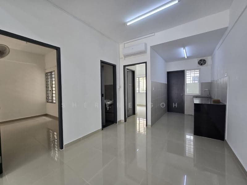 Townhouse for Rent in Alam Sutera (Bukit Jalil) - Sherene Goh - Kitchen - PropertyGuru.com.my