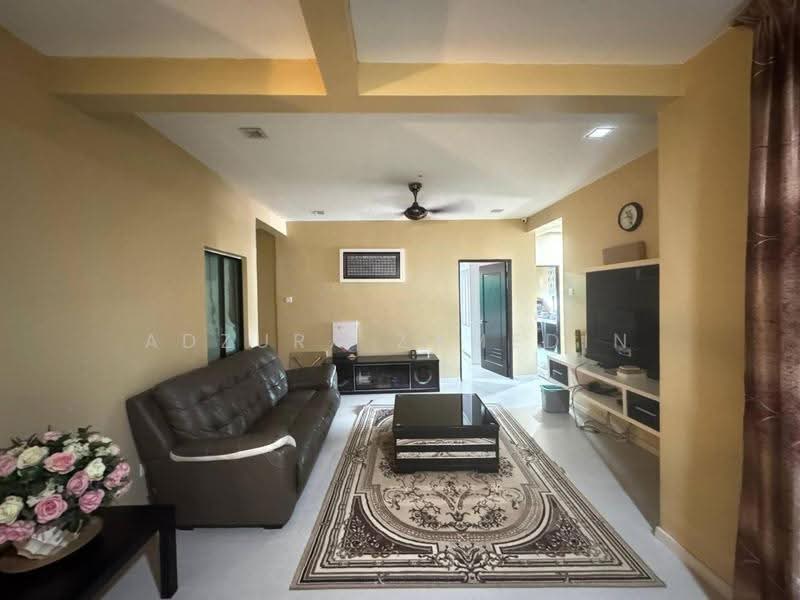 Semi-Detached House for Sale in Sungai Buloh (Selangor) - Adzura Zamedin - PropertyGuru.com.my