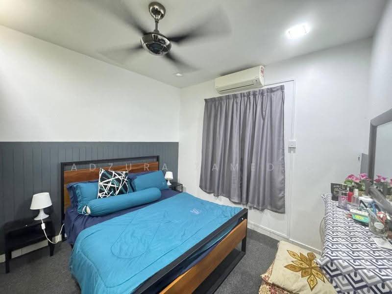 Semi-Detached House for Sale in Sungai Buloh (Selangor) - Adzura Zamedin - PropertyGuru.com.my