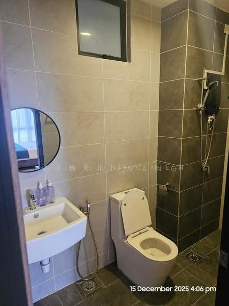 Service Residence for Sale at Twin Tower Residence - Simon Wang - Bathroom - PropertyGuru.com.my