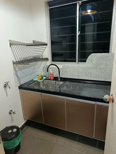 Pangsapuri untuk Dijual di Harmoni @ Eco Majestic - Mohd Ghazali - Kitchen - PropertyGuru.com.my