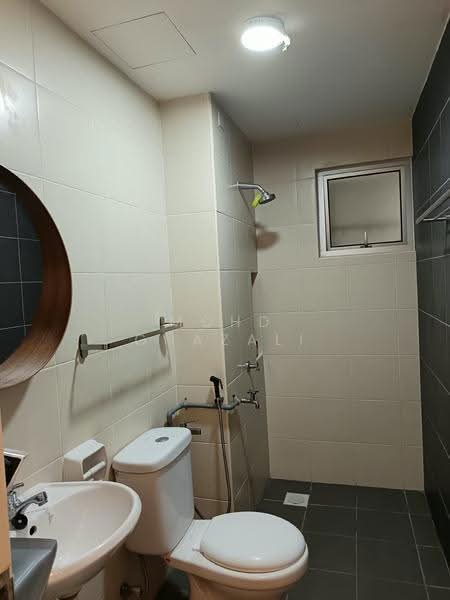 Pangsapuri untuk Dijual di Harmoni @ Eco Majestic - Mohd Ghazali - Bathroom - PropertyGuru.com.my