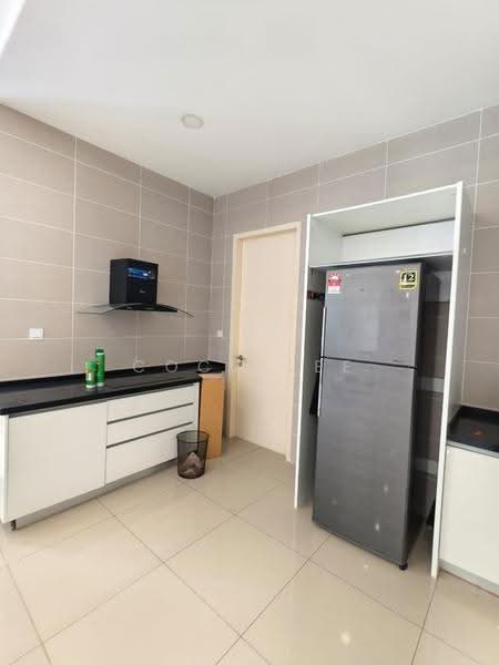 Service Residence for Rent at D'Pristine - Coco Lee - Kitchen - PropertyGuru.com.my