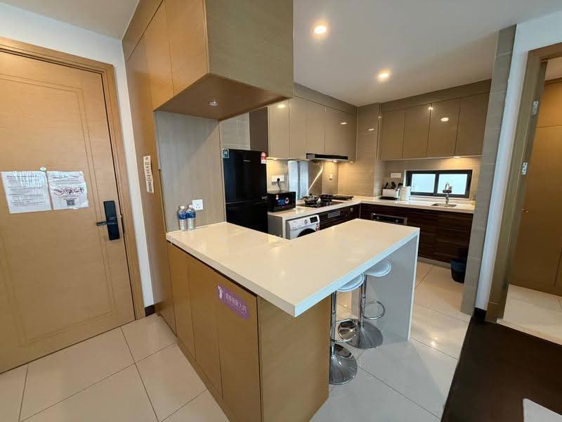 Kondominium untuk Dijual di R&F Princess Cove Phase 2-Seine Region - Mindy Lee - Kitchen - PropertyGuru.com.my