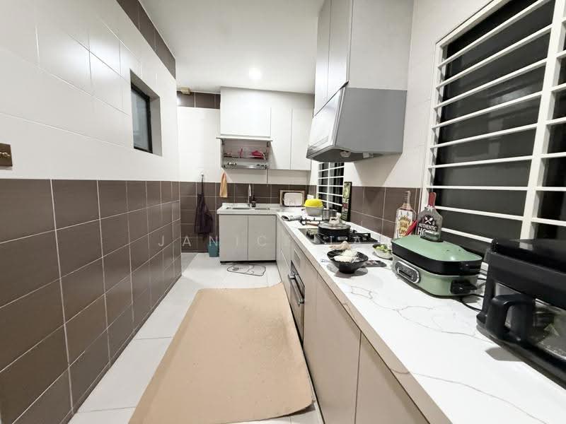 Semi-Detached House for Sale in Bukit Sungai Long (Bandar Sungai Long) - Janice Lau - Kitchen - PropertyGuru.com.my