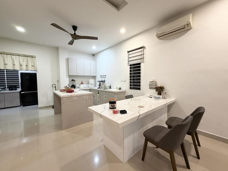Semi-Detached House for Sale in Bukit Sungai Long (Bandar Sungai Long) - Janice Lau - Kitchen - PropertyGuru.com.my