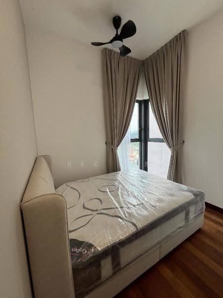 Kediaman Servis untuk Disewa di Senada Residence @ KLGCC Resort - Rex Tan - Bedroom - PropertyGuru.com.my