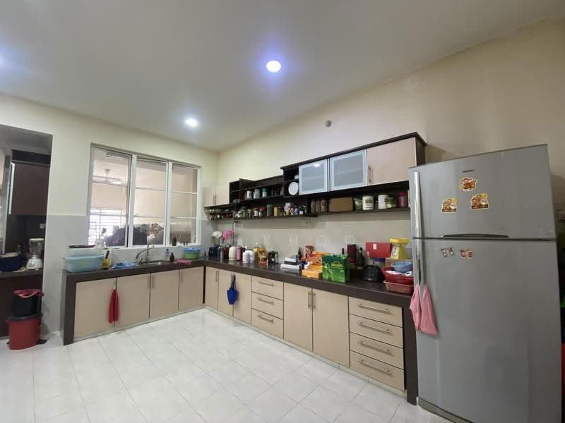 Rumah Berkembar untuk Dijual di Bandar Puteri Puchong (Puchong) - Cl Khoo - Kitchen - PropertyGuru.com.my