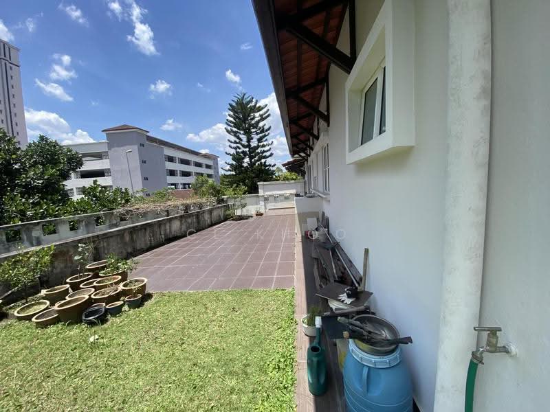 Rumah Berkembar untuk Dijual di Bandar Puteri Puchong (Puchong) - Cl Khoo - Exterior - PropertyGuru.com.my